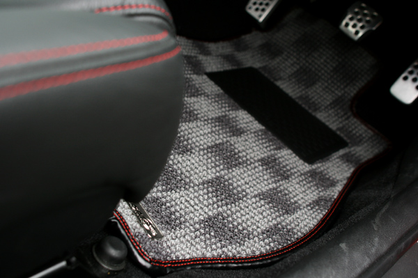 605 karo 2 IMG_9736.jpg